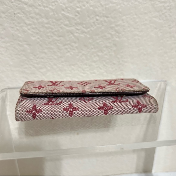Louis Vuitton mini Lin cherry key holder - Picture 8 of 9
